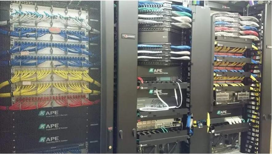 技術服務與信息咨詢 構建企業數字化轉型的雙引擎